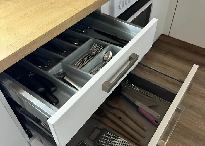 Bulharska Trojizbovy Lägenhet